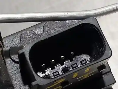 Автозапчастина б/у замок передніх дверей лівий для opel astra j (p10) 1.4 turbo (68) посилання на oem iam 13577979  n1.z1.26.4.a