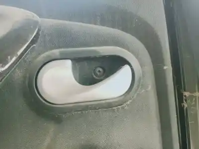 Second-hand car spare part interior left rear handle for dacia duster laureate 4x2 oem iam references 