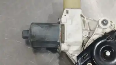 Peça sobressalente para automóvel em segunda mão elevador de vidros dianteiro direito por bmw serie 1 berlina (e81/e87) 118d referências oem iam 996624101