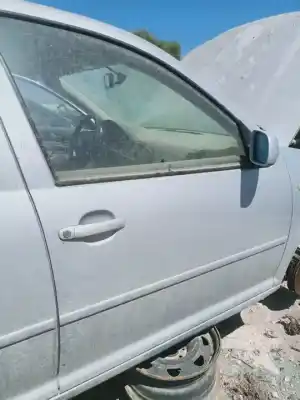 Автозапчасти б/у дверь передняя правая за volkswagen bora i (1j2) 1.6 ссылки oem iam   