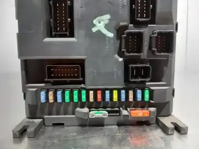 Second-hand car spare part fuse box unit for citroen c3 collection oem iam references 9664983380  n1.z2.9.4.4