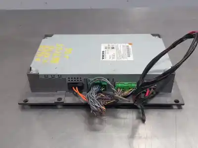 Peça sobressalente para automóvel em segunda mão sistema de áudio / rádio cd por volvo xc90 v8 executive geartronic (7 asientos) referências oem iam 31210108