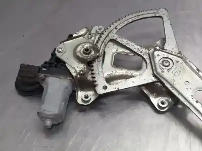 Автозапчастина б/у регулятор переднього правого скла для lexus is200 (ds2/is2) 220d посилання на oem iam 8571058010 0620401760  n1.z2.17.10.1