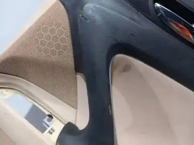 Автозапчастина б/у обликка задніх правіх дверей для lexus is200 (ds2/is2) 220d посилання на oem iam   n1.z1.20.10.b