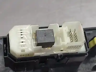 Автозапчастина б/у управління склами задніх правіх для lexus is200 (ds2/is2) 220d посилання на oem iam 7427153050