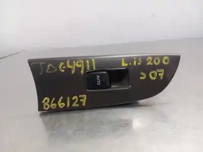 Second-hand car spare part rear right power window switch for lexus is200 (ds2/is2) 220d oem iam references 7427153050  n1.z1.18.2