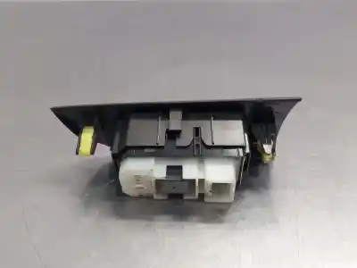 Second-hand car spare part rear right power window switch for lexus is200 (ds2/is2) 220d oem iam references 7427153050  n1.z1.18.2