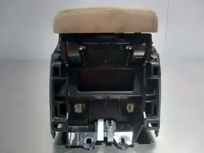 Автозапчастина б/у центральний подлокник для lexus is200 (ds2/is2) 220d посилання на oem iam   n1.z2.11.1.3