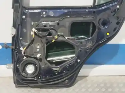 Автозапчастина б/у двері задні праві для lexus is200 (ds2/is2) 220d посилання на oem iam 