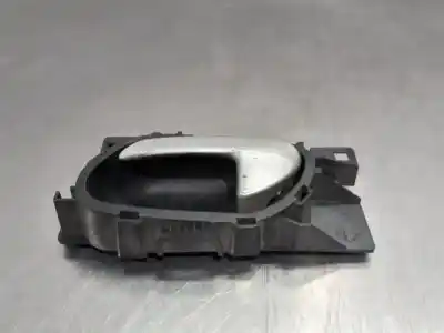 Second-hand car spare part interior left front handle for peugeot 207 confort oem iam references 96802456vv  n2.z1.1.11