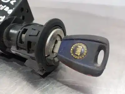 Second-hand car spare part IGNITION SWITCH for FIAT PUNTO BERLINA (188)  OEM IAM references 00467601520B365  MOSTRADOR.1