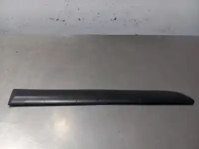 Piesă de schimb auto la mâna a doua ornament plastic pentru peugeot 207 confort referințe oem iam 9680148477