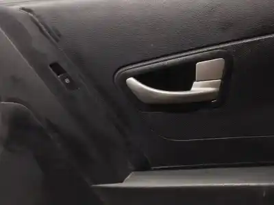 Автозапчасти б/у обивка передней правой двери за ssangyong korando limited plus 4x4 ссылки oem iam 7222134030  n1.z1.21.7.b