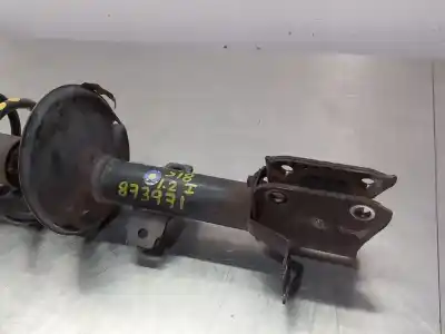 Автозапчастина б/у передній правий амортизатор для dacia duster ii comfort посилання на oem iam 