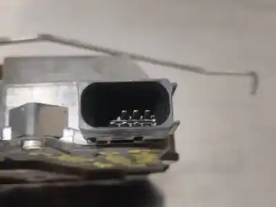 Peça sobressalente para automóvel em segunda mão fechadura da porta dianteira direita por opel corsa d catch me referências oem iam 13258274  n1.z1.26.4.a