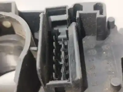 Pezzo di ricambio per auto di seconda mano CONTROLLO DELLA LUCE per FORD KA (CCQ)  Riferimenti OEM IAM   N1.Z1.32.2.M