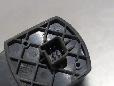 Peça sobressalente para automóvel em segunda mão botão / interruptor elevador vidro dianteiro direito por opel corsa d catch me referências oem iam 13189333