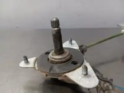 Peça sobressalente para automóvel em segunda mão elevador de vidros traseiro esquerdo por peugeot 208 access referências oem iam 9673153980