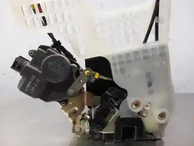 Tweedehands auto-onderdeel ACHTER RECHTS DEURSLOT voor HYUNDAI TUCSON (JM)  OEM IAM-referenties   N1.Z1.26.2.B