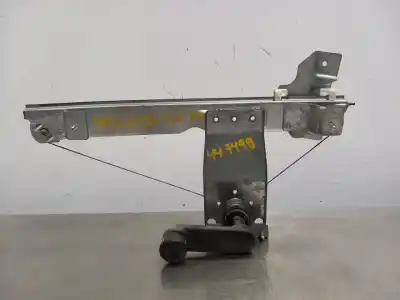 Second-hand car spare part REAR RIGHT WINDOW REGULATOR for DACIA DUSTER  OEM IAM references 8200733830F  N1.Z2.17.3.2