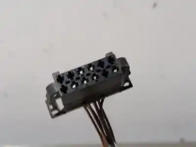 Peça sobressalente para automóvel em segunda mão ESPELHO RETROVISOR ESQUERDO por VOLKSWAGEN PASSAT B5.5 (3B3)  Referências OEM IAM 3B0857933B  N1.Z1.15.3.A