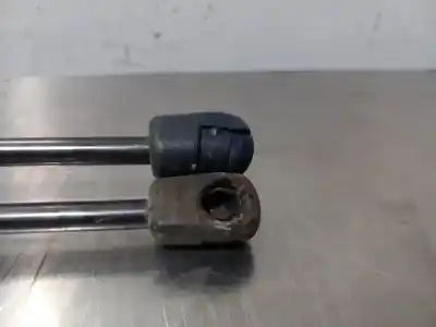 Second-hand car spare part tailgate gas strut for opel corsa e selective oem iam references 39089133  n1.z2.10.3.2