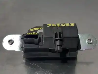 Second-hand car spare part trunk lock for opel corsa e selective oem iam references 39021416  n1.z1.26.4.a