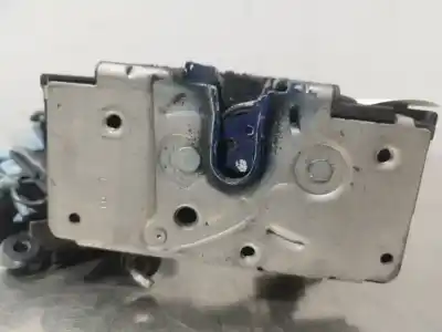 Second-hand car spare part left front door lock for opel corsa e selective oem iam references 13431841  n1.z1.26.4.a