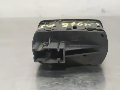 Second-hand car spare part left front power window switch for opel corsa e selective oem iam references 13430017  n1.z1.17.9