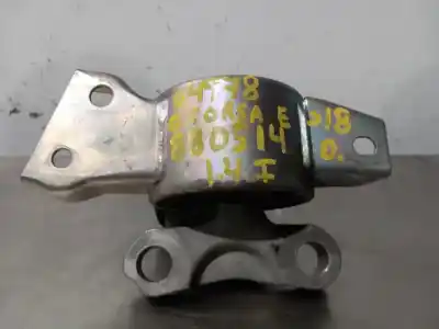 Second-hand car spare part engine support for opel corsa e selective oem iam references 13130739  n1.z2.6.9.5