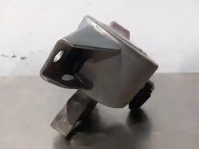 Second-hand car spare part engine support for opel corsa e selective oem iam references 13130739  n1.z2.6.9.5