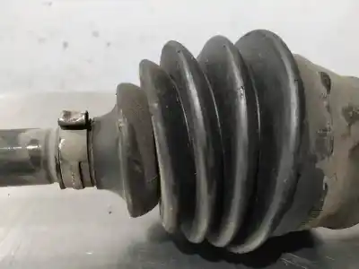 Second-hand car spare part front right transmission for opel corsa e selective oem iam references 13149829  n2.z1.8.5.4