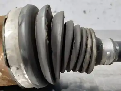 Second-hand car spare part front right transmission for opel corsa e selective oem iam references 13149829  n2.z1.8.5.4