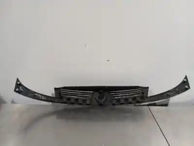 Автозапчастина б/у ПЕРЕДНЯ РЕШІТА для RENAULT KANGOO (F/KC0)  Посилання на OEM IAM 8200150629A  N1.Z3.3.8.3