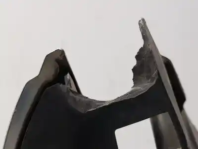 Second-hand car spare part front grille for mazda premacy (cp) td active oem iam references   n1.z3.3.4.3