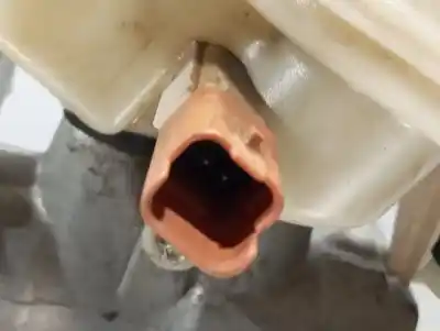 Pezzo di ricambio per auto di seconda mano pompa freni per peugeot 208 active riferimenti oem iam 32069745