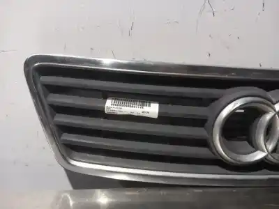 Peça sobressalente para automóvel em segunda mão grelha frontal por audi a6 berlina (4b2) 1.8 t referências oem iam 4b0853651a