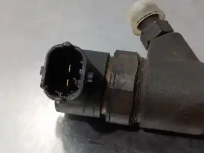 Автозапчастина б/у ИНЖЕКТОР для OPEL CORSA 3 C  Посилання на OEM IAM 0445110083  
