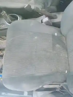 Автозапчасти б/у левое переднее сидение за suzuki swift berlina (mz) gl ссылки oem iam   