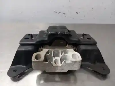 Second-hand car spare part gearbox support for seat leon st (5f8) 1.6 tdi oem iam references 5q0199555r  n1.z2.6.9.2 Second-hand car spare part gearbox support for seat leon st (5f8) 1.6 tdi oem iam references 5q0199555r  n1.z2.6.9.2