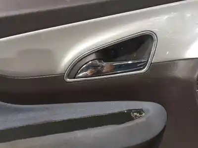 Peça sobressalente para automóvel em segunda mão FORRA / REVESTIMENTO DA PORTA DIANTEIRA ESQUERDA por OPEL MOKKA  Referências OEM IAM 95137902  N1.Z1.21.12.B
