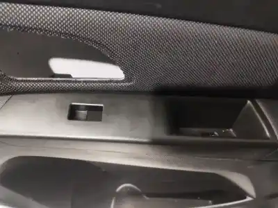 Peça sobressalente para automóvel em segunda mão forra / revestimento da porta dianteira direita por chevrolet cruze l referências oem iam 96957316