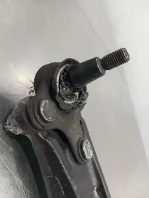 Pezzo di ricambio per auto di seconda mano braccio di sospensione anteriore sinistro inferiore per audi a3 (8p) 1.9 tdi ambiente riferimenti oem iam 1k0407153g  n4.z1.01.02.12