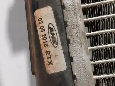 Pezzo di ricambio per auto di seconda mano radiatore d acqua per chrysler voyager (rg) motor 2.8 ltr. - 110 kw crd cat riferimenti oem iam   n2.z1.24.1.2