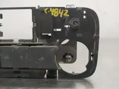 Автозапчасти б/у внутренний свет за volkswagen eos (1f8) basis ссылки oem iam 1q0947105  n2.z1.1.52