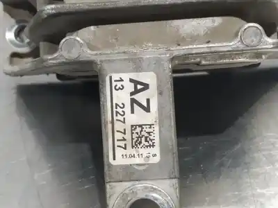 Автозапчасти б/у поддержка двигателя за opel insignia a sedán (g09) 2.0 cdti (69) ссылки oem iam 13227717  n1.z2.6.10.5