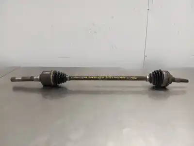 Автозапчасти б/у передняя правая трансмиссия за CHRYSLER VOYAGER (RG) 2.5 CRD SE Grand Voyager ссылки OEM IAM   N2.Z1.5.2.2