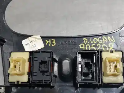 Second-hand car spare part right front power window switch for dacia logan mcv ii laureate oem iam references 275009384r  n1.z2.8.3.3