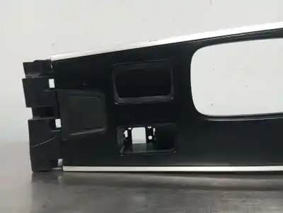 Pezzo di ricambio per auto di seconda mano bracciolo centrale per mitsubishi outlander (gf0) motion 2wd riferimenti oem iam   n1.z2.11.9.3