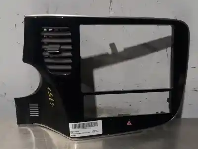 Автозапчастина б/у центральна консоль для mitsubishi outlander (gf0) motion 2wd посилання на oem iam 8002c896  n1.z2.8.5.1